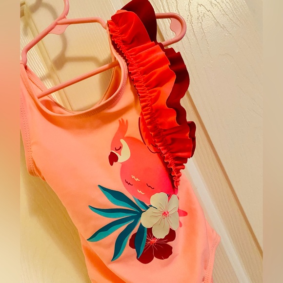 NWOT Cat & Jack Tropical Bird Print Ruffle Sleeve One Piece Pink Swimsuit - Picture 6 of 12